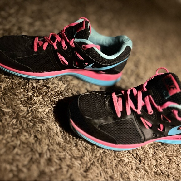Women’s Nike Dual Fusion Lite Running Shoes US Size 9 - Picture 8 of 10
